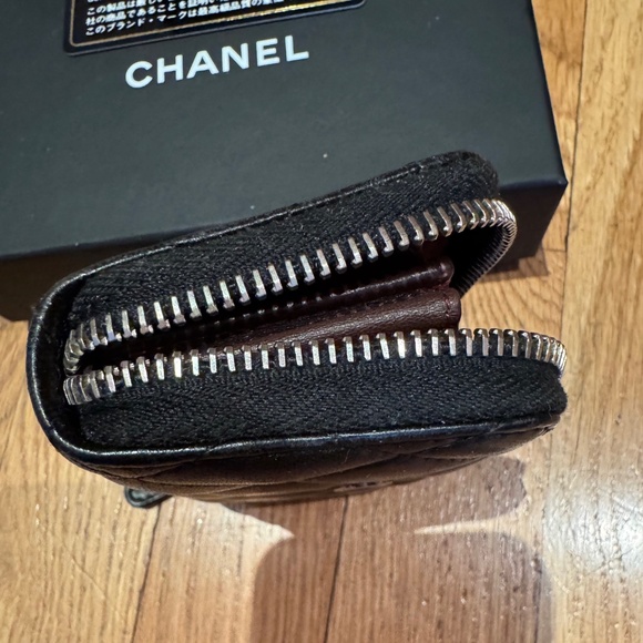 CHANEL - COIN PURSE - Wallet -- Quilted Lambskin Leather - Picture 12 of 14